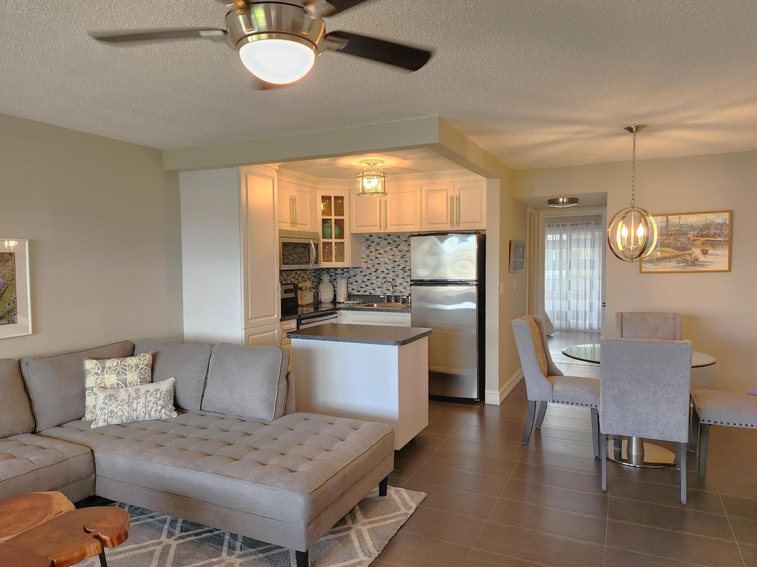 47 Andover, West Palm Beach, FL 33417, West Palm Beach