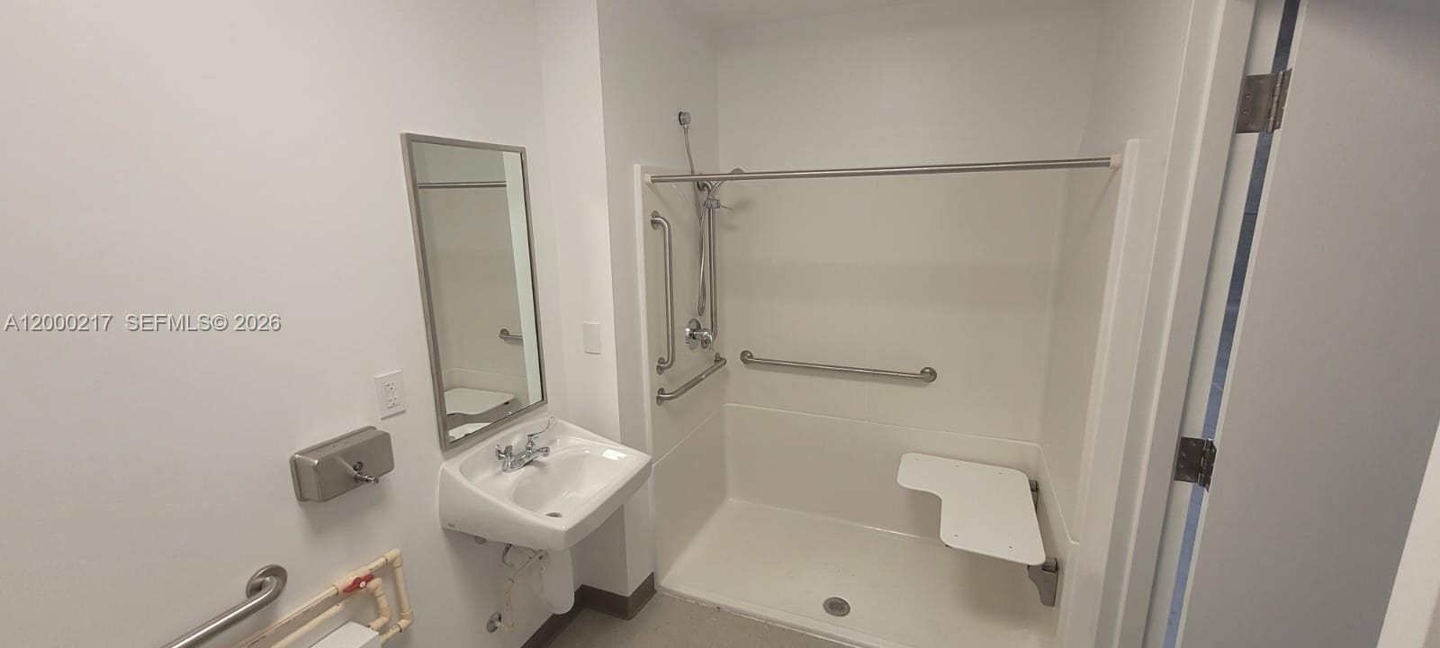 1750 SE 38 Avenue Bay 12 — photo 9