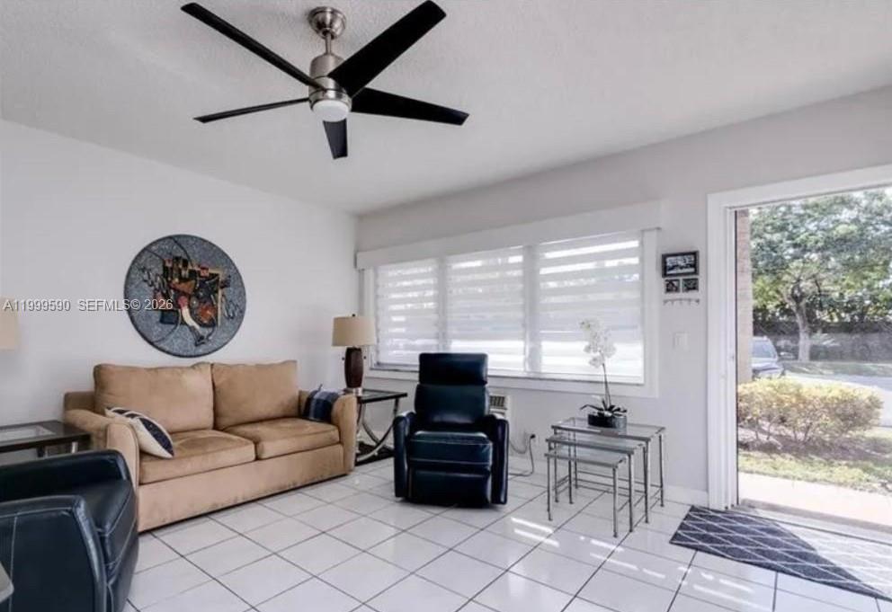 1012 SW 11th Street 7N, Hallandale Beach, FL 33009, Hallandale Beach
