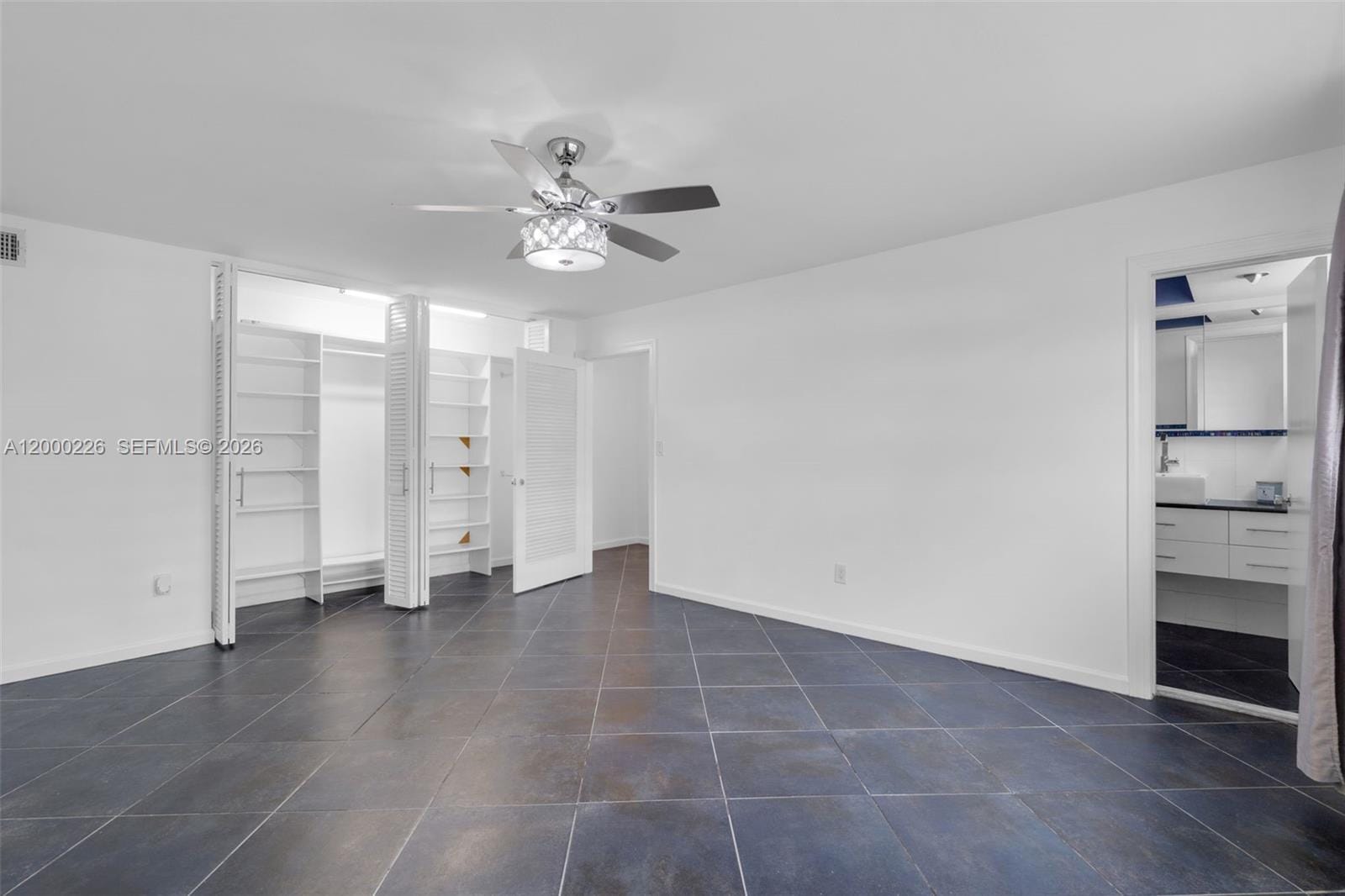 11960 NE 19th Drive 15, North Miami, FL 33181 photo 12