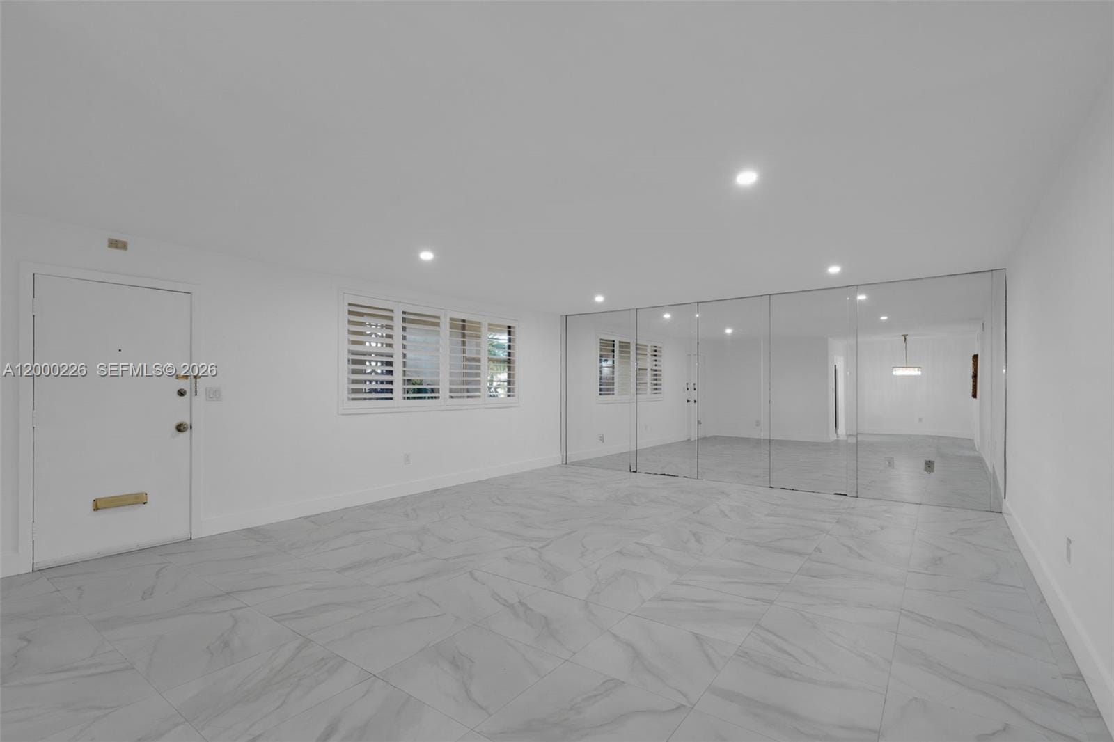 11960 NE 19th Drive 15, North Miami, FL 33181 photo 5