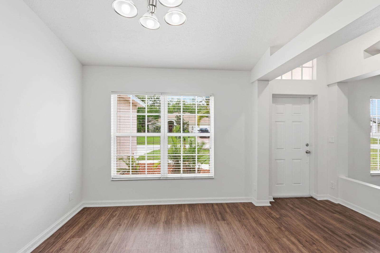 375 SW Saginaw Avenue — photo 7