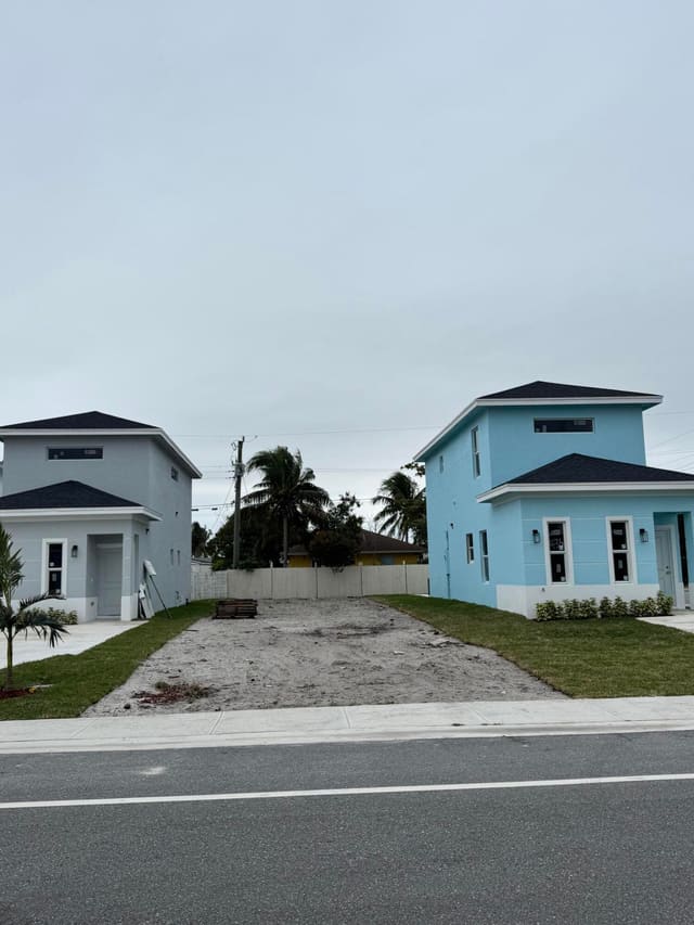 434 NW 13th Avenue, sold in Cherry Hills, Boynton Beach, FL