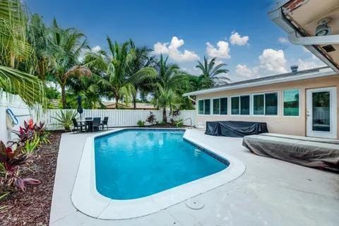 3170 NW 68th Court — photo 4