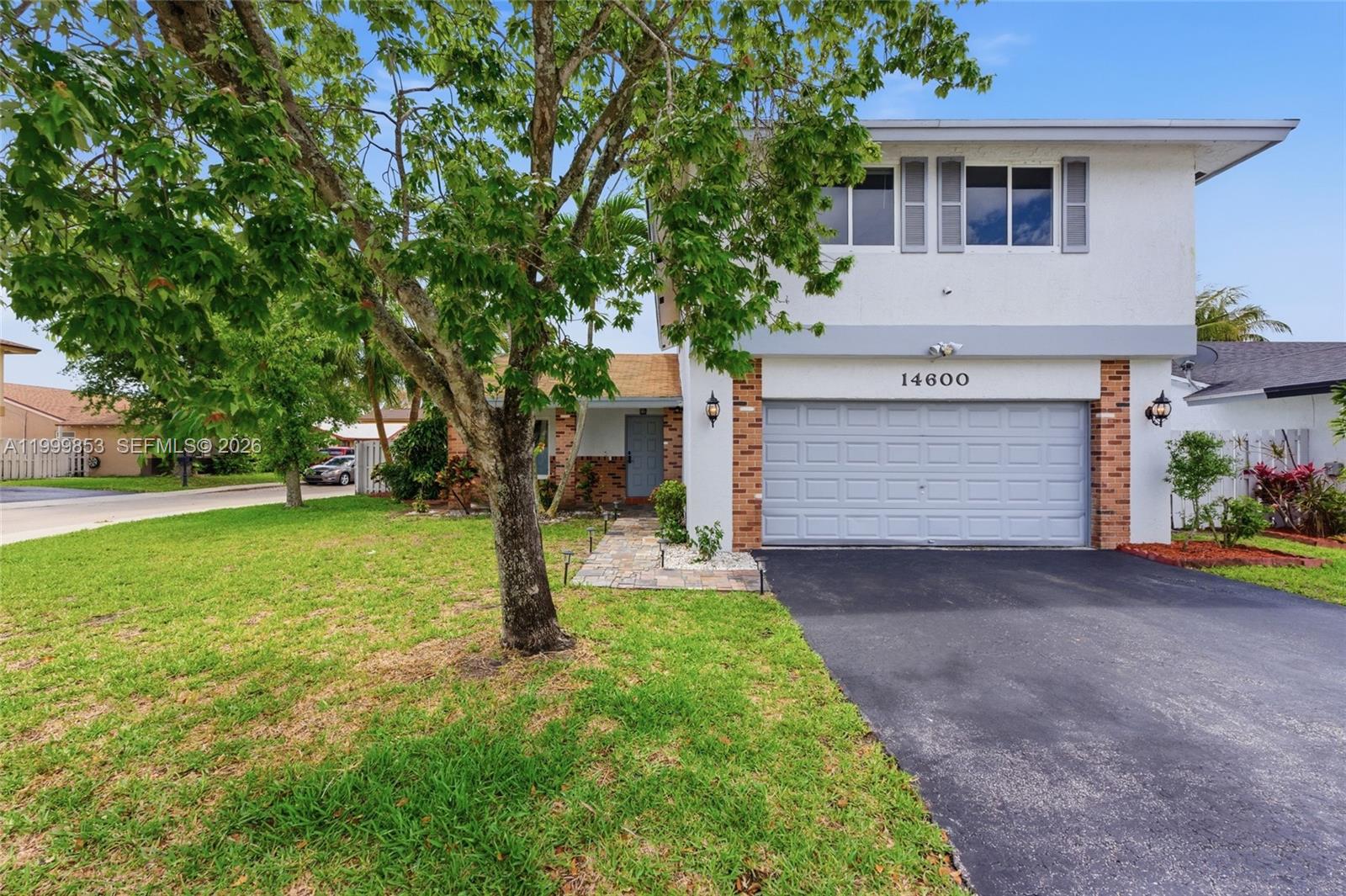 14600 Ashland Place, Davie, FL 33325, Davie