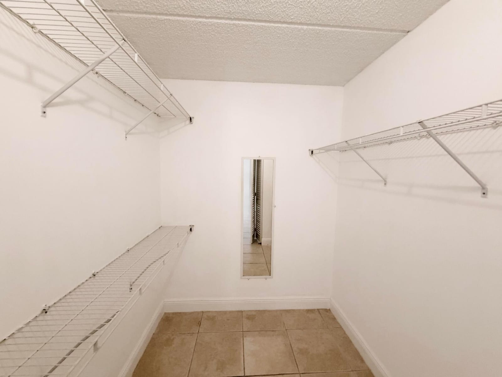 600 Village Green Court 203 — photo 7