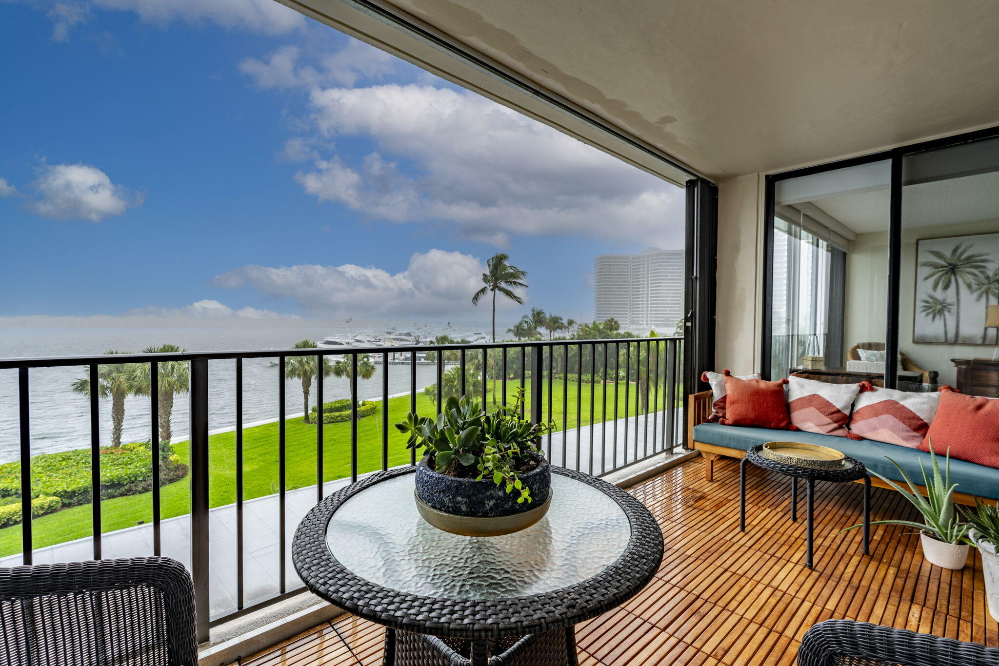 124 Lakeshore Drive 428, North Palm Beach, FL 33408, North Palm Beach