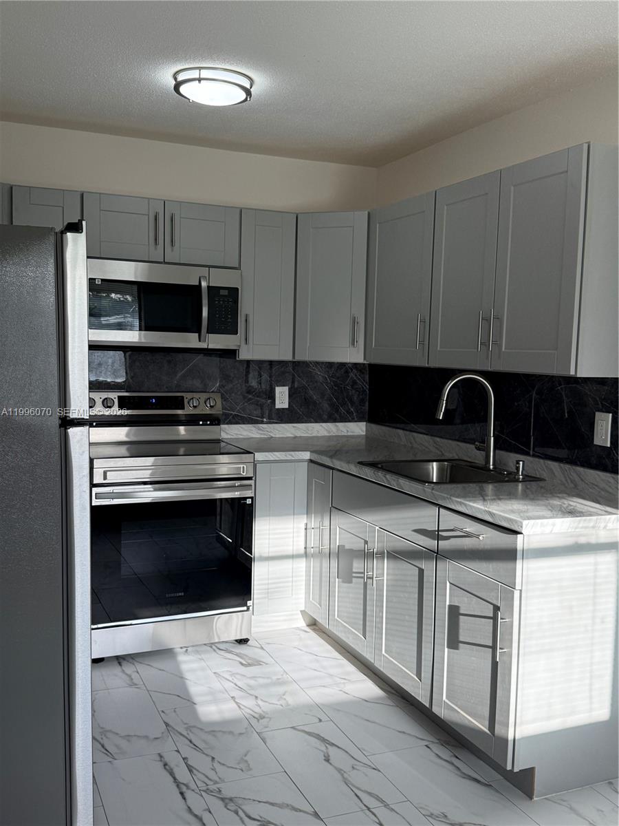 6071 SW 33rd Street 4, Miramar, FL 33023, Miramar