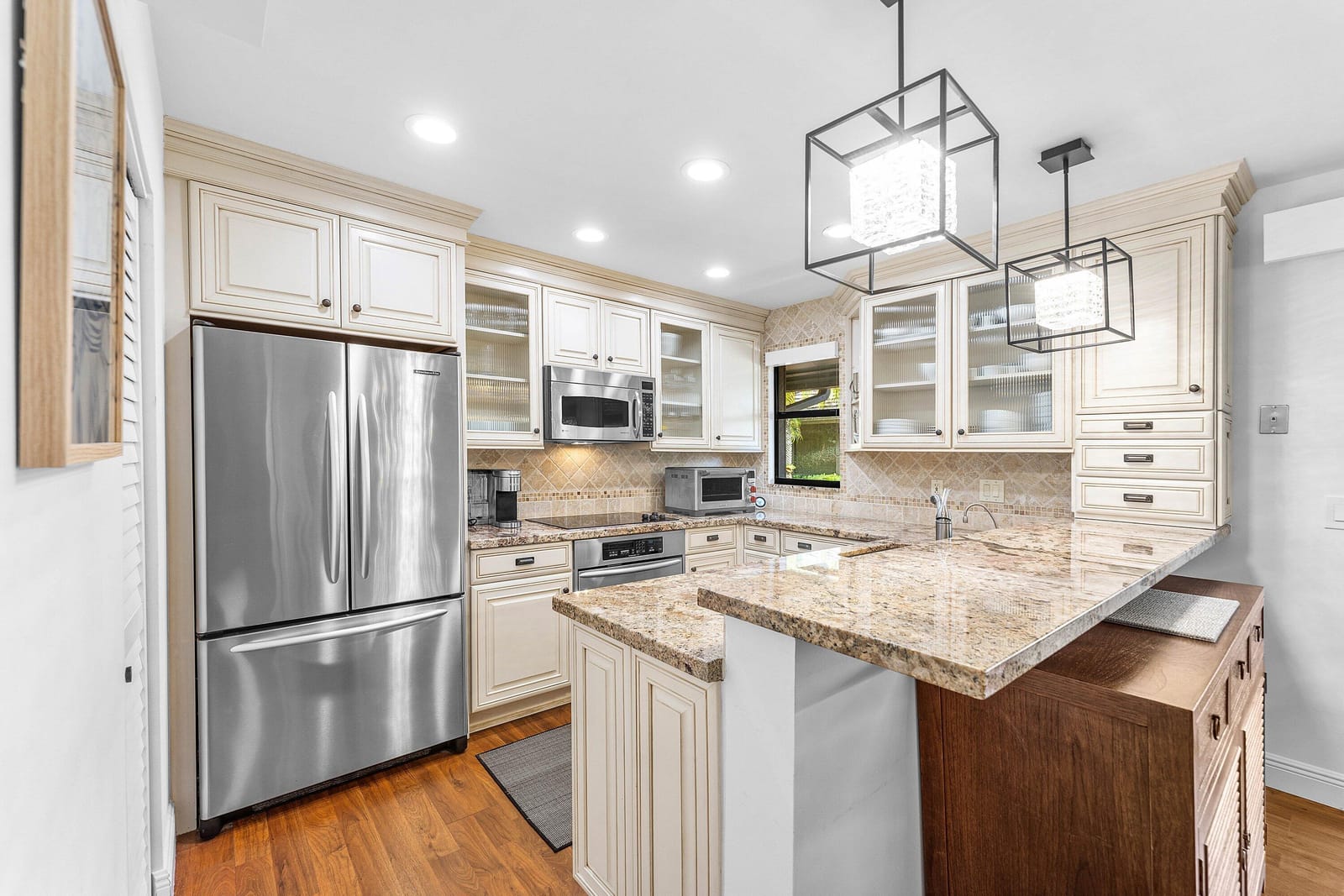 7077 Rain Forest Drive — photo 12
