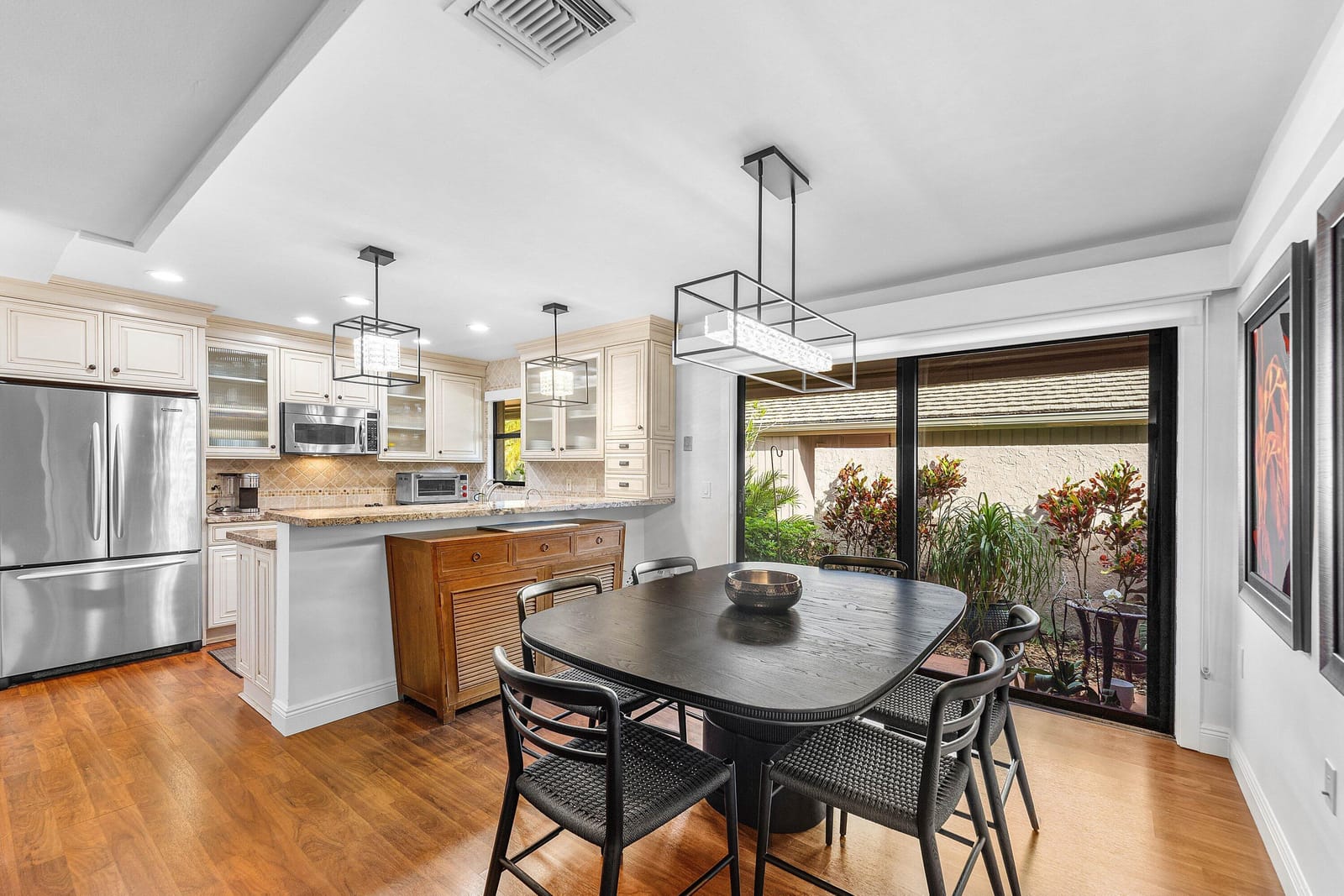 7077 Rain Forest Drive — photo 10