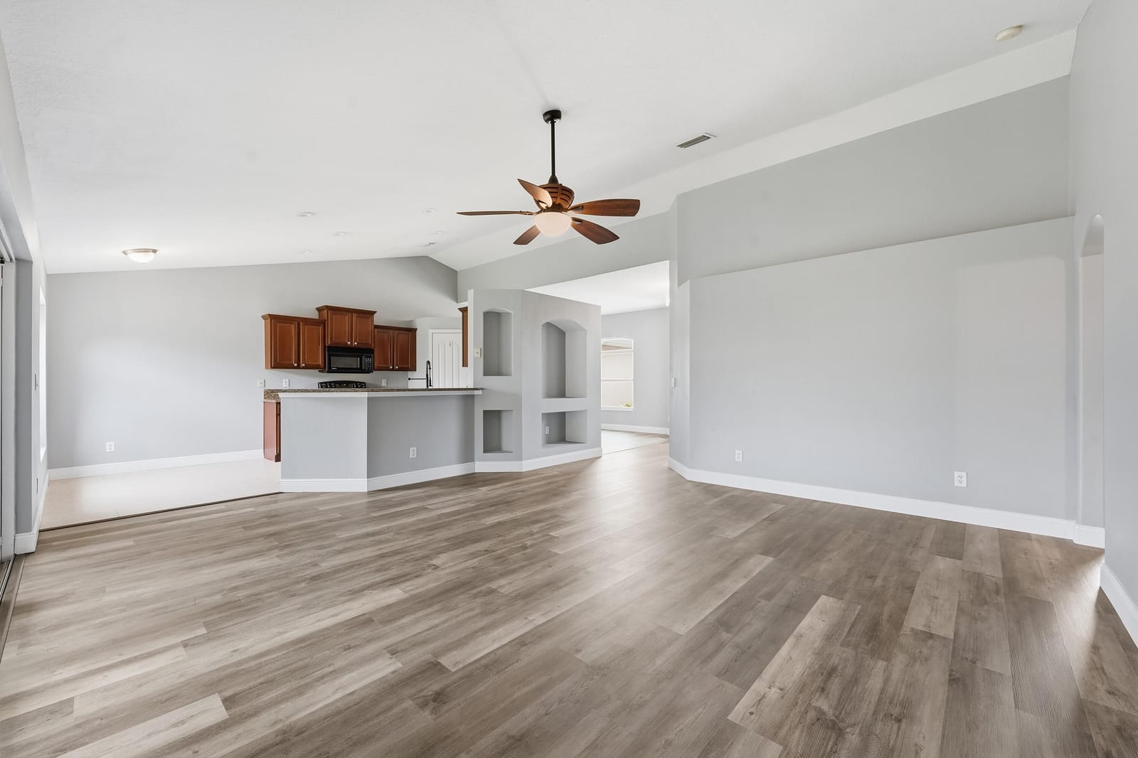 1685 SW Starman Avenue — photo 9