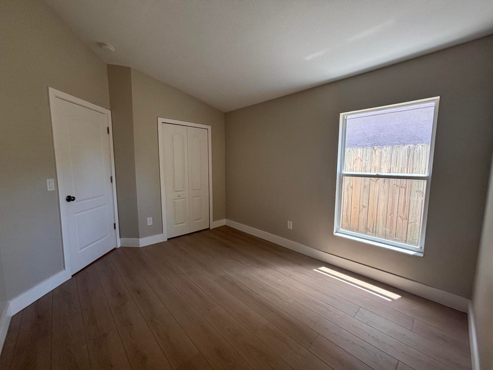 1001 Harvest Moon Drive — photo 11