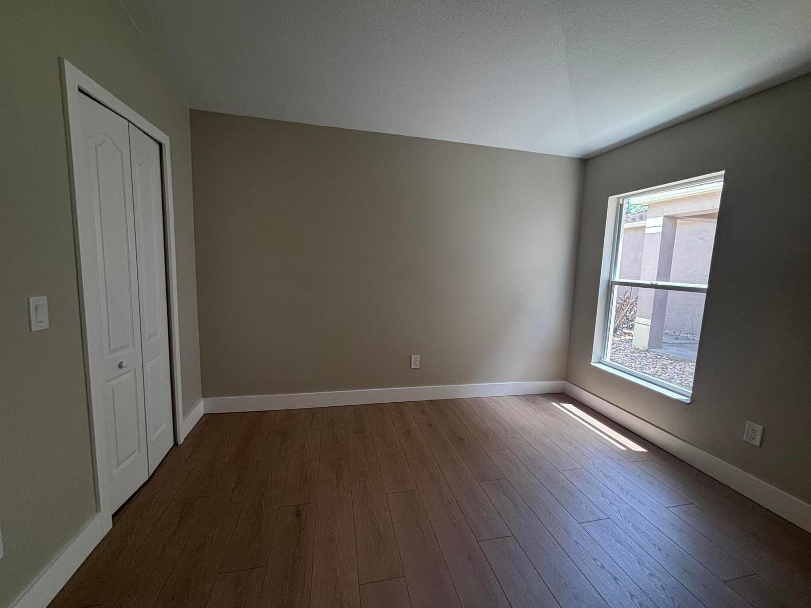 1001 Harvest Moon Drive — photo 9