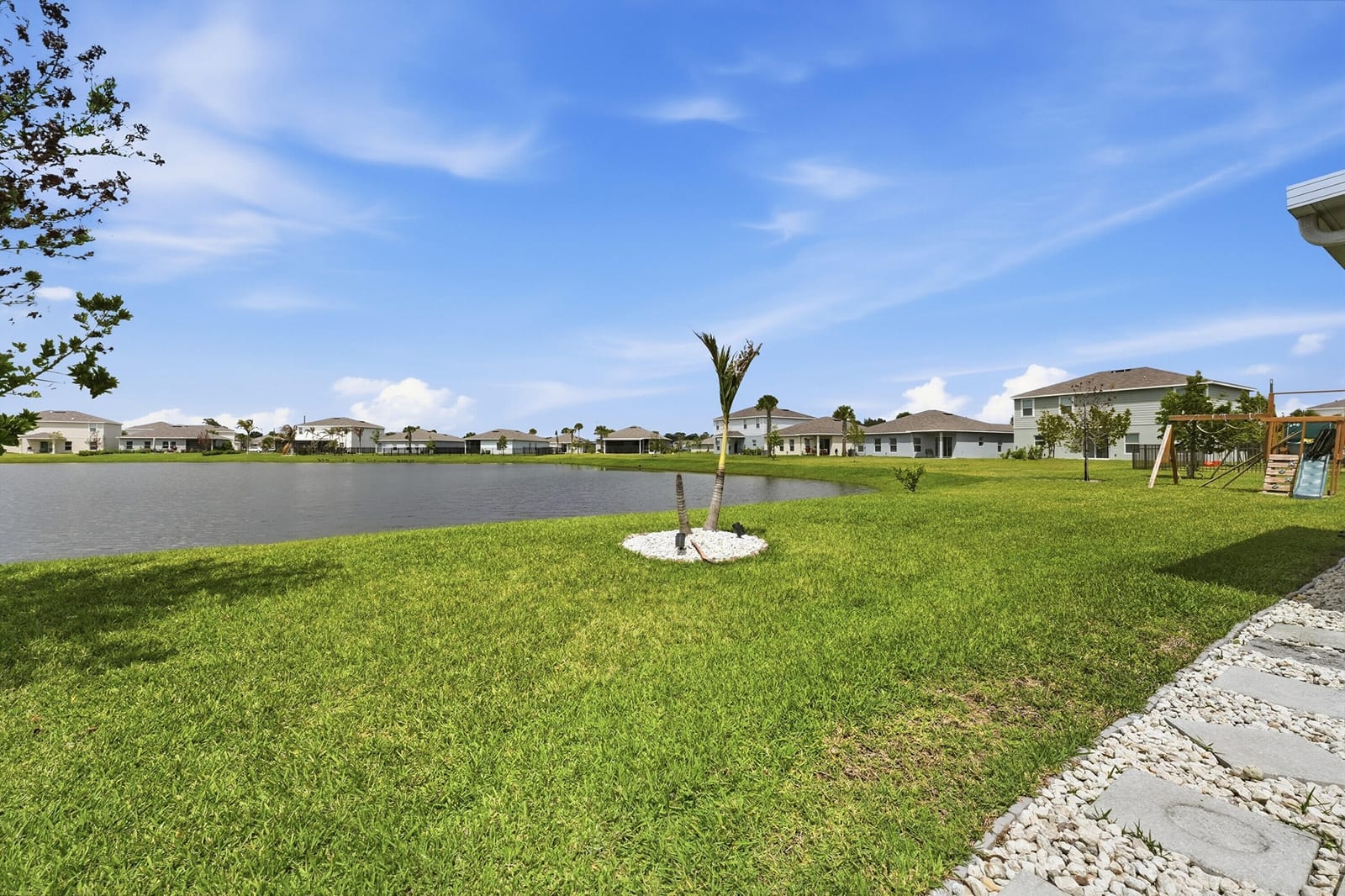 812 Persimmon Place, Fort Pierce, FL 34981 photo 24