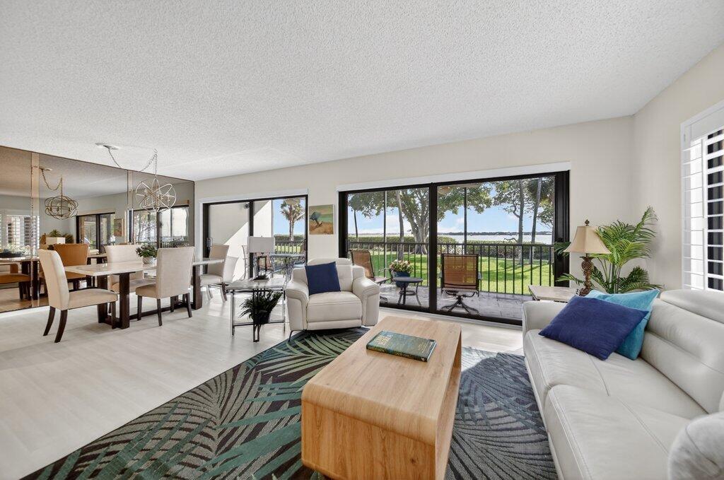 218 NE Edgewater Drive 218, Hutchinson Island, FL 34996, Hutchinson Island