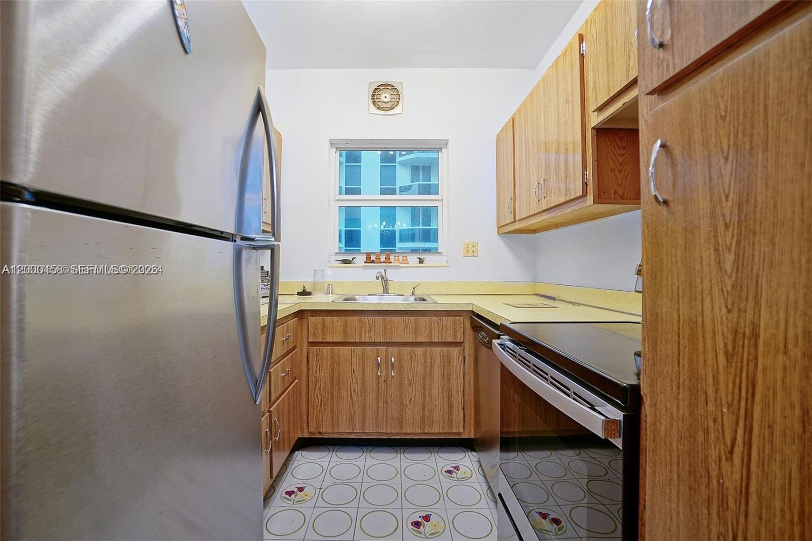 4747 Collins Avenue 1108, Miami Beach, FL 33140 photo 5