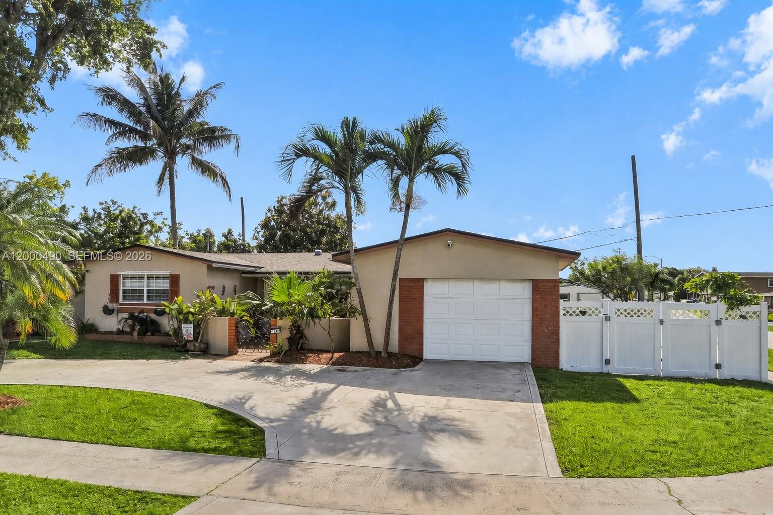 600 SW 67th Avenue, Pembroke Pines, FL 33023, Pembroke Pines