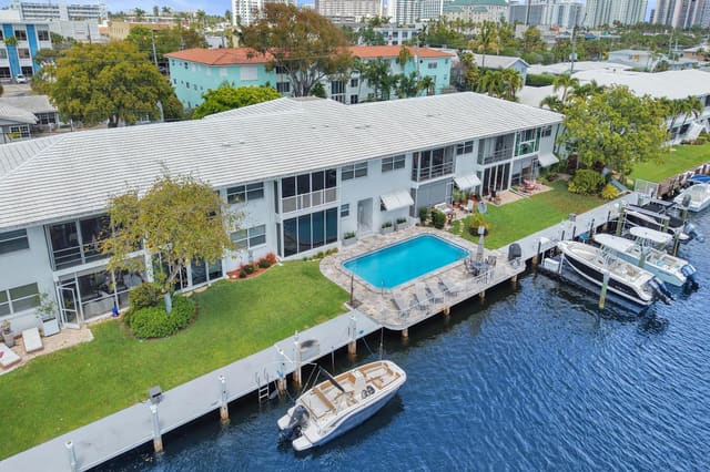 2820 NE 30th Street Unit 2, Fort Lauderdale, FL 33306