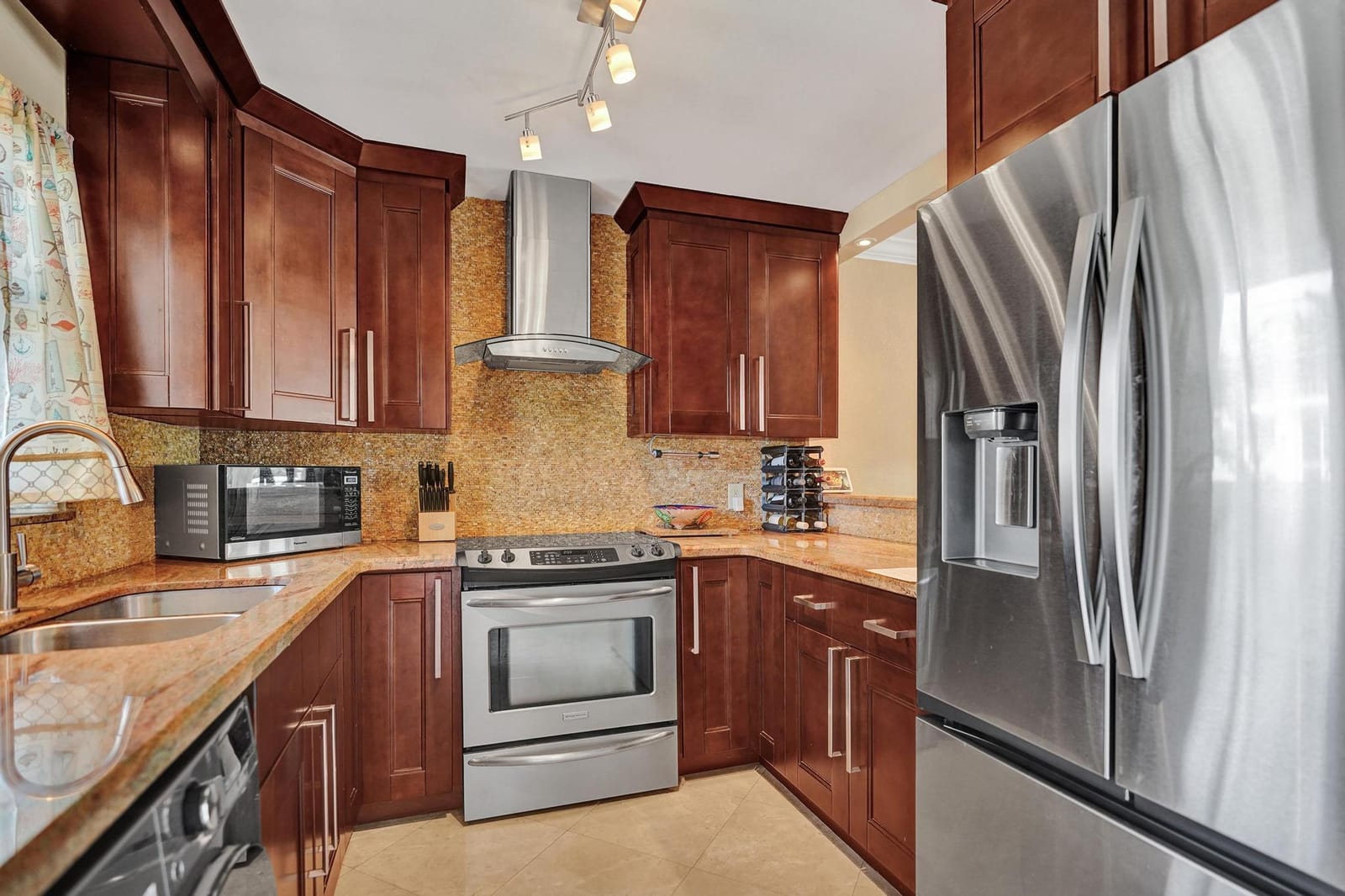 2820 NE 30th Street Unit 2, Fort Lauderdale, FL 33306 photo 12