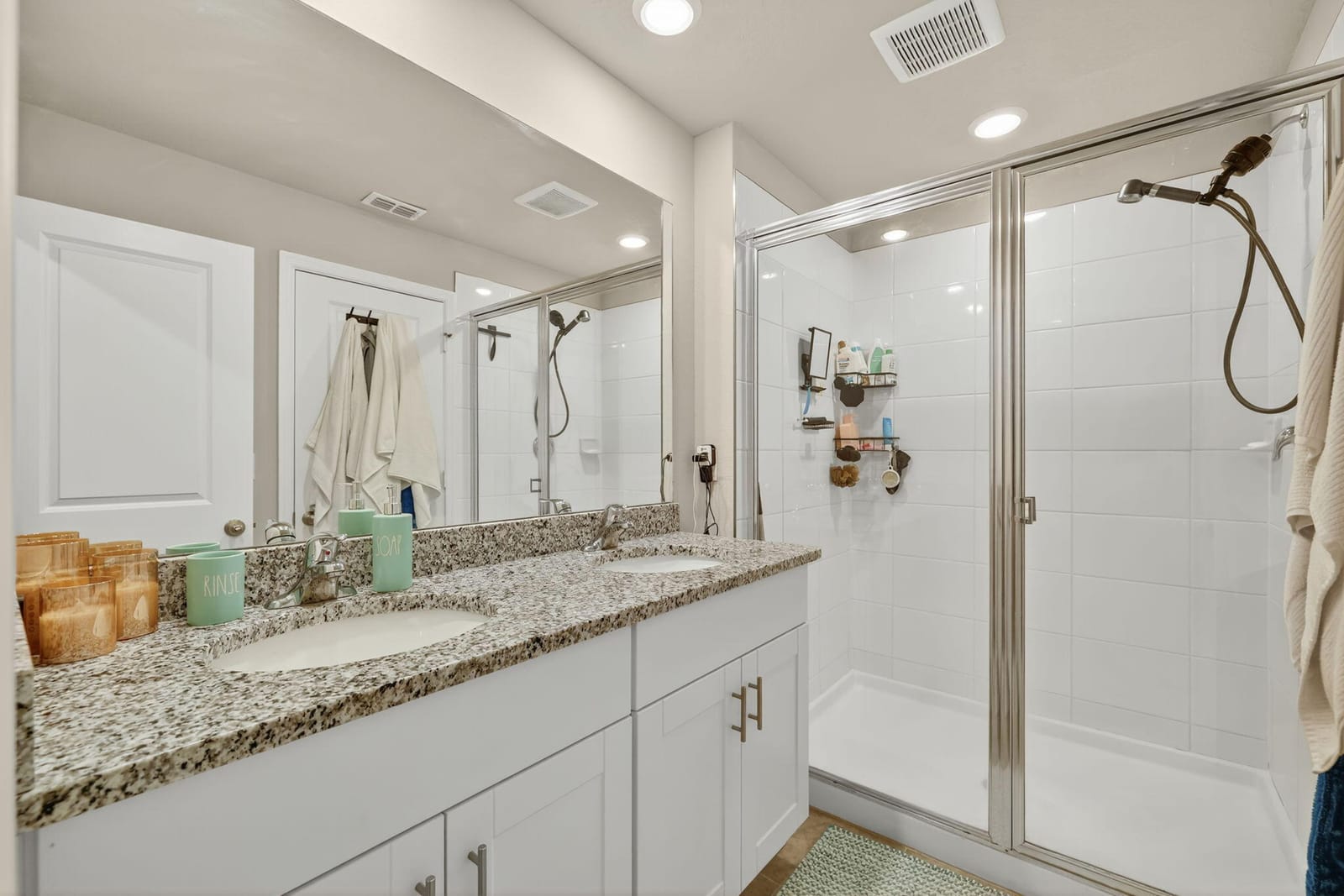 5672 SE Edgewater Circle — photo 3