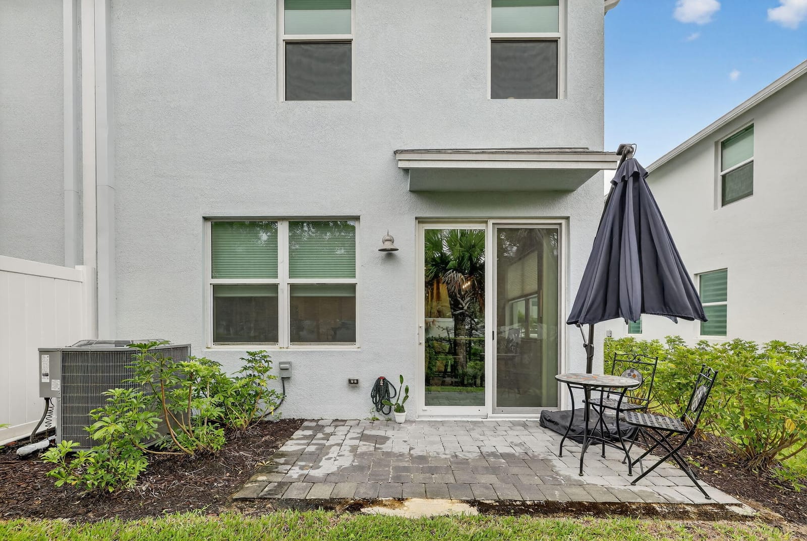 5672 SE Edgewater Circle — photo 4