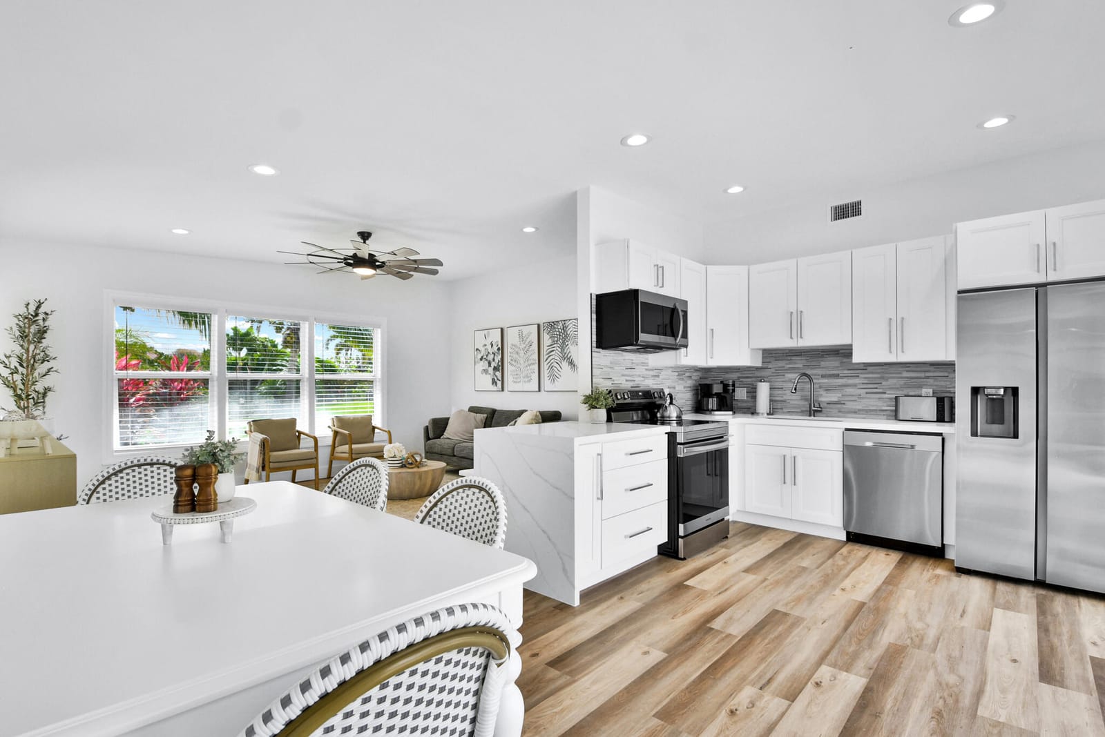 6821 Kingston Drive — photo 8