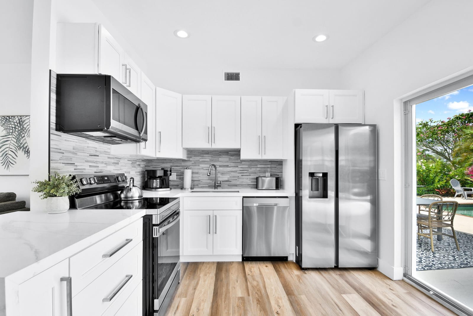 6821 Kingston Drive — photo 9