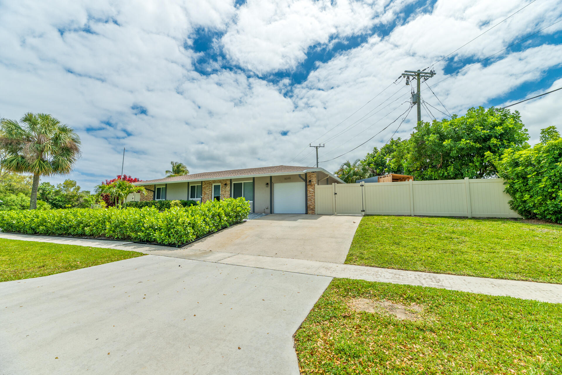 8099 Santa Fe Trail — photo 4