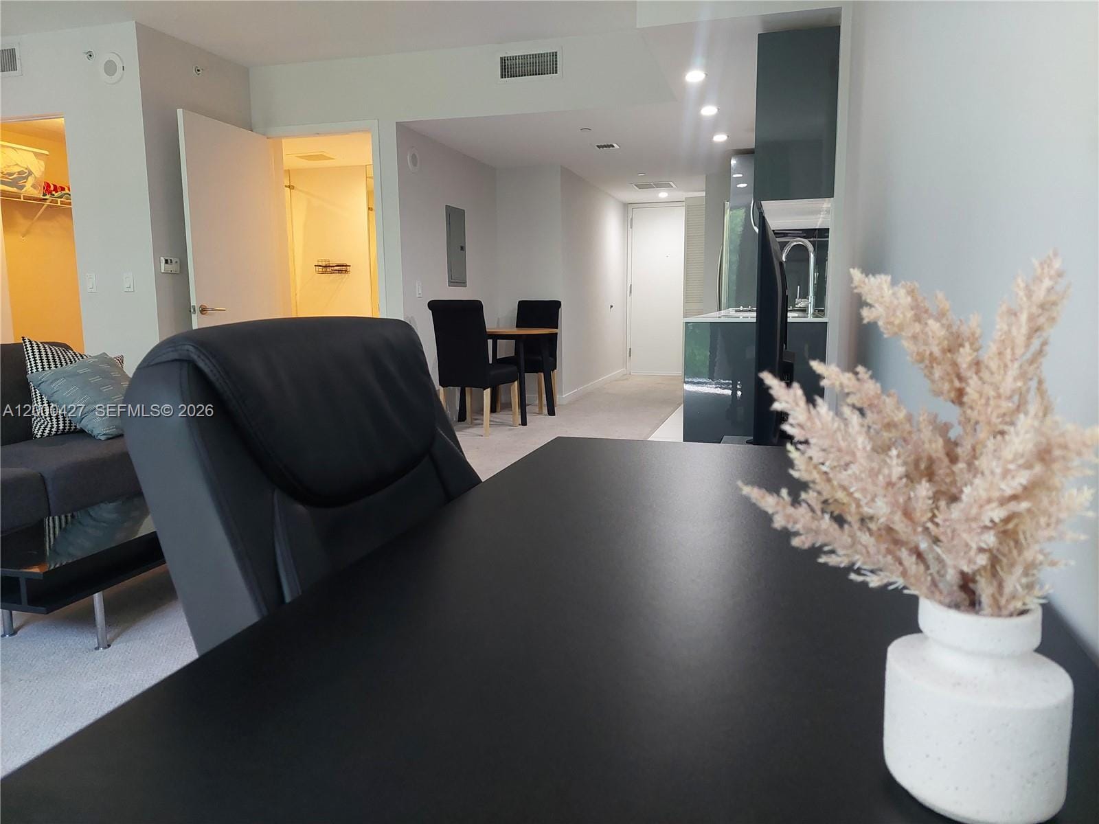 31 SE 6th Street 403 — photo 3