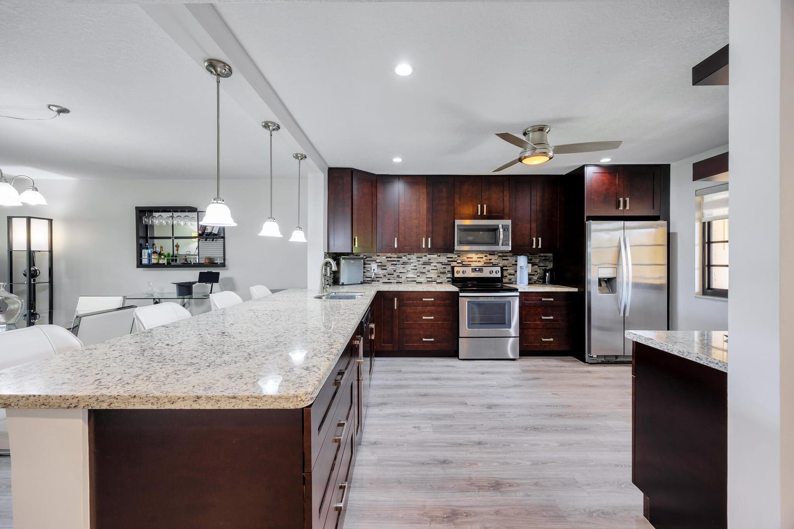 Sold home at 11291 Aspen Glen Drive 202, Boynton Beach, FL 33437