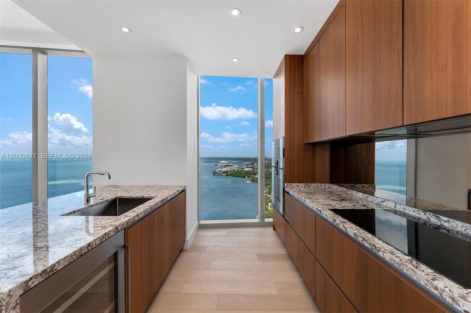 175 SE 25th Road 3602, Miami, FL 33129 photo 4