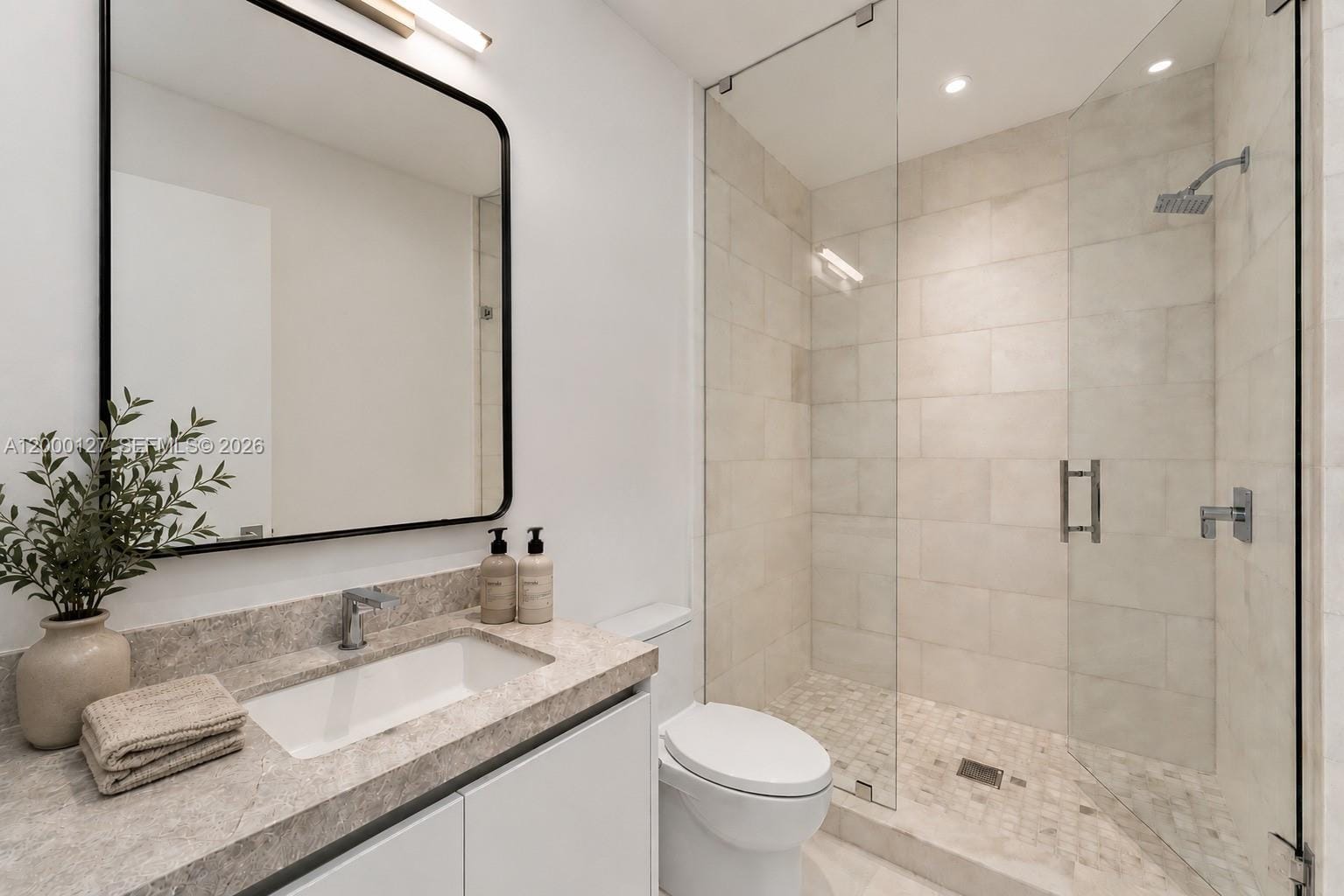 175 SE 25th Road 3602, Miami, FL 33129 photo 9