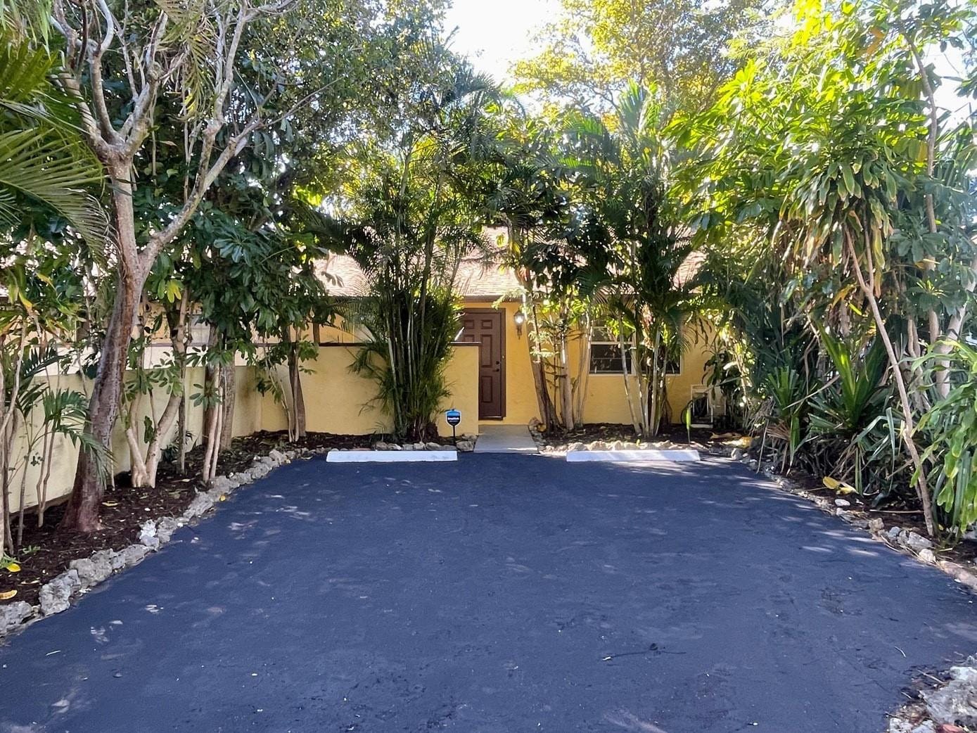 512 NW 43rd Place, Deerfield Beach, FL 33064 photo 9