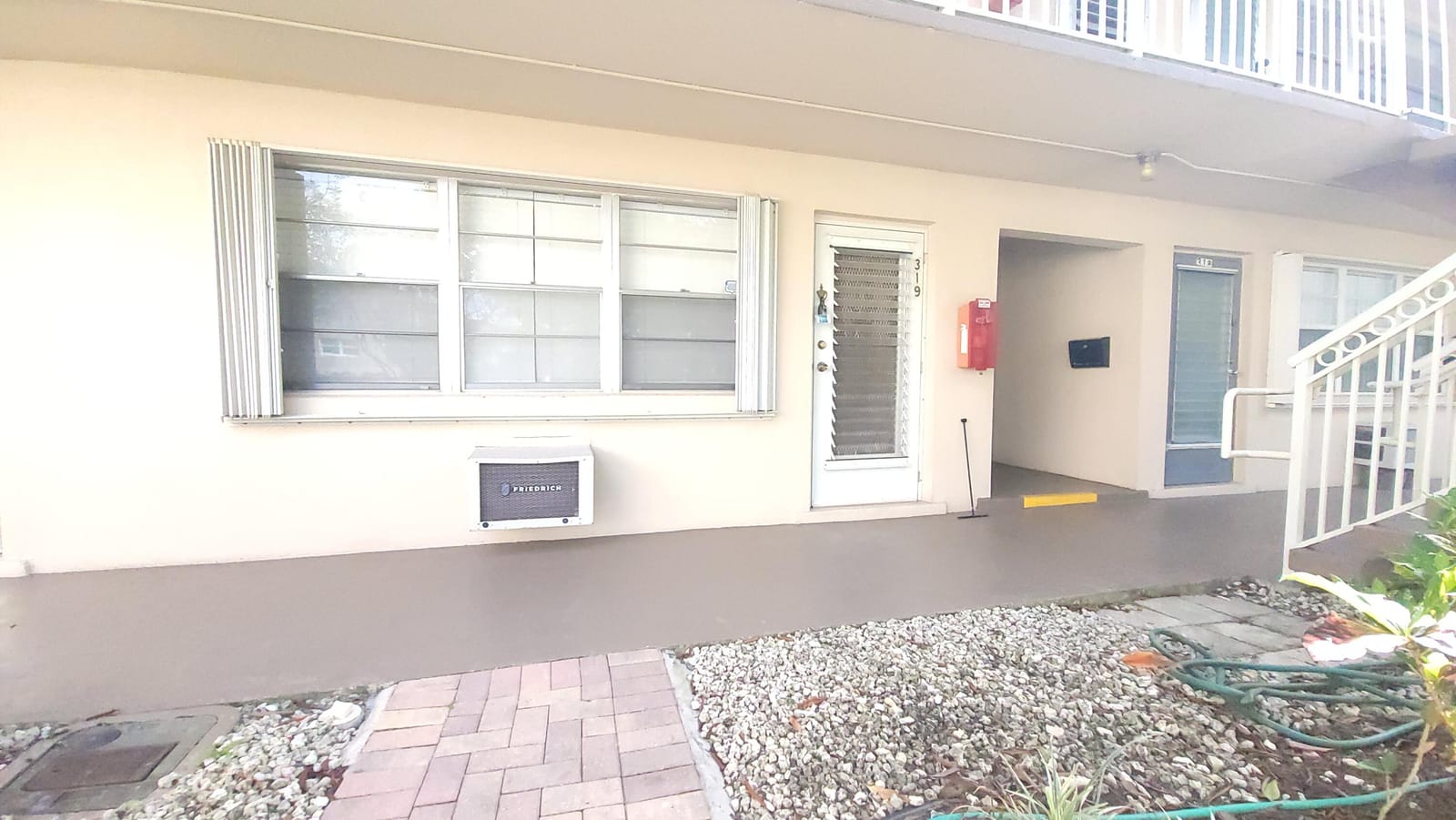 319 Chatham P — photo 6