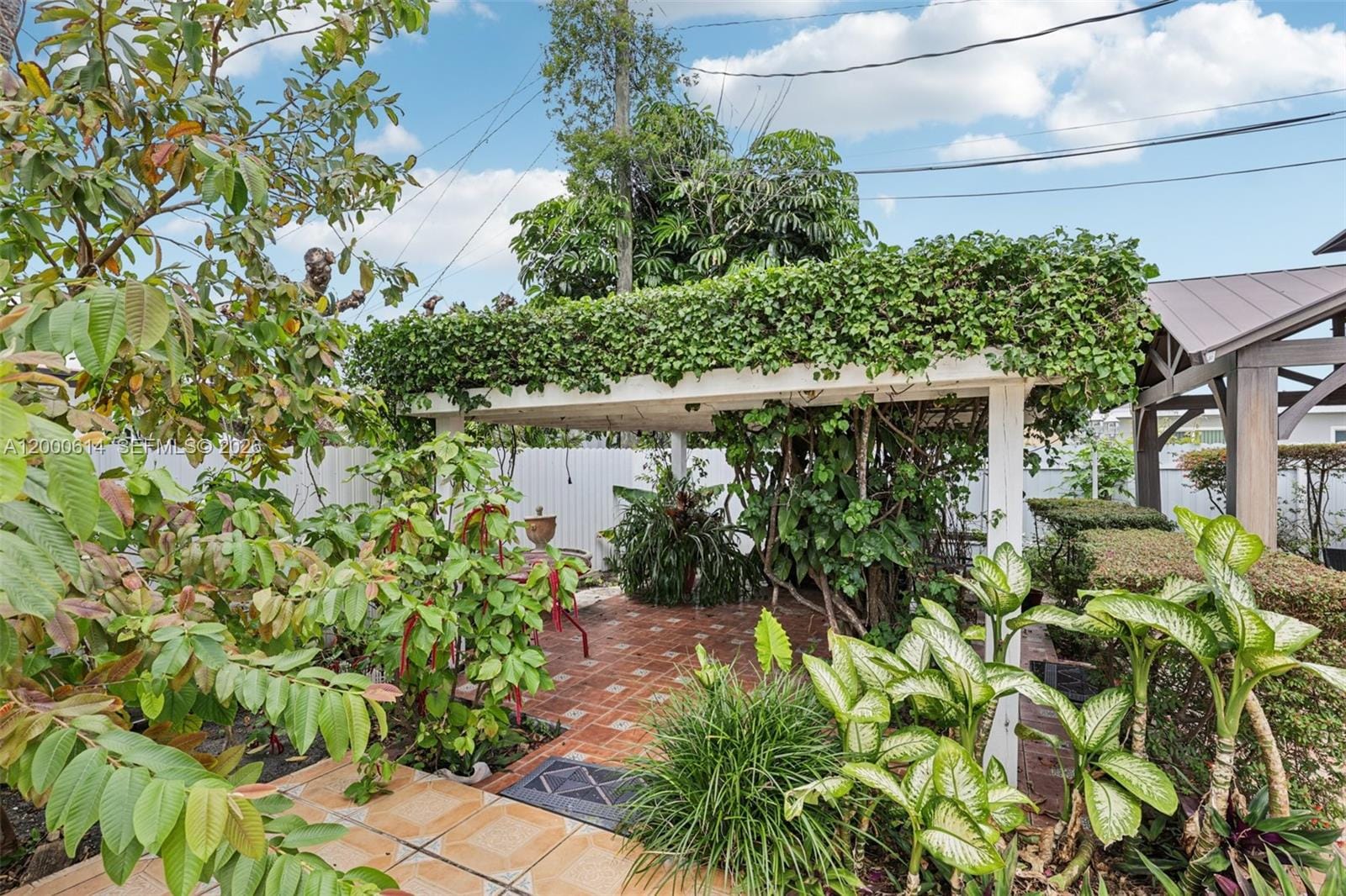 1900 SW 87th Court, Miami, FL 33165 photo 22