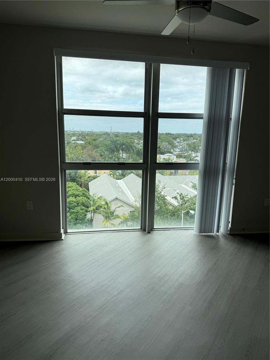 437 SW 4th Avenue 708 — photo 2