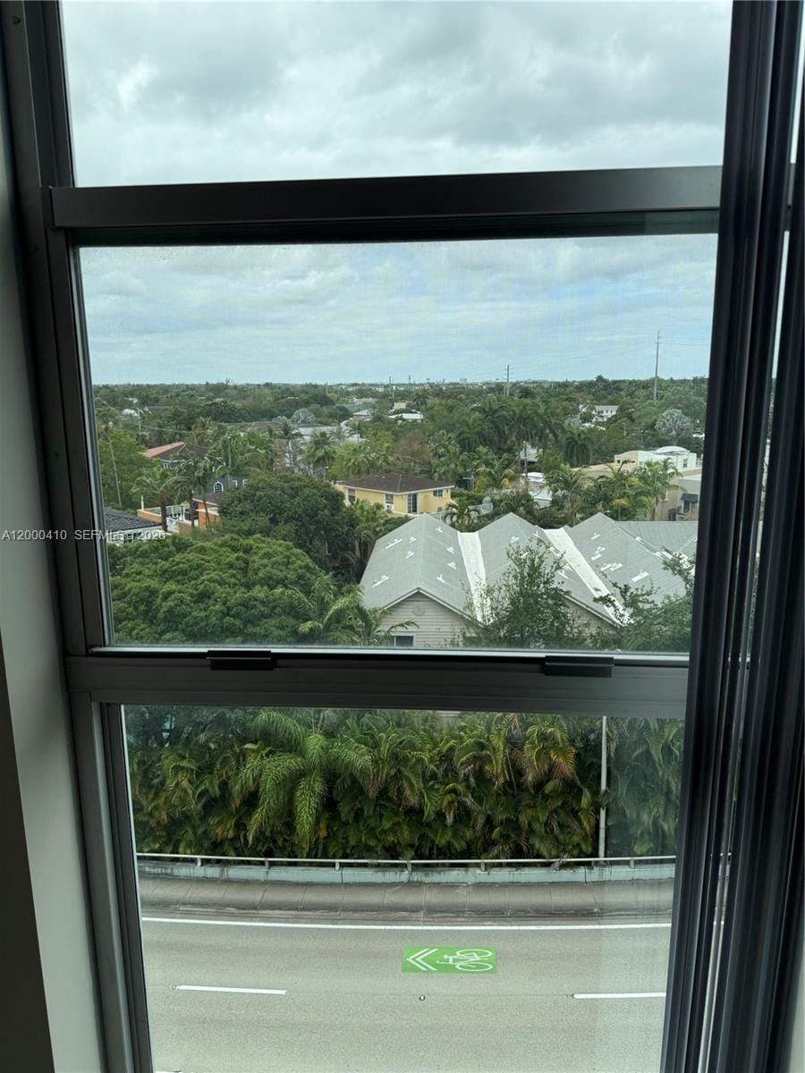 437 SW 4th Avenue 708 — photo 11