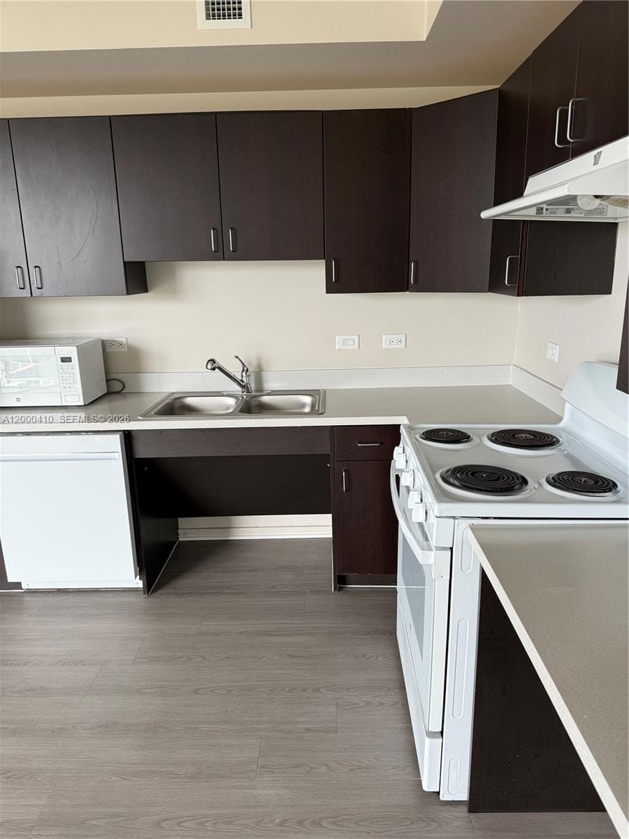 437 SW 4th Avenue 708 — photo 3