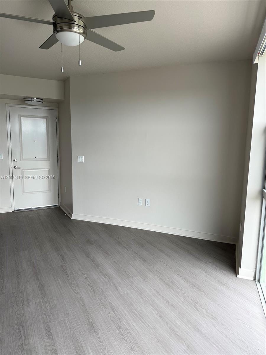 437 SW 4th Avenue 708 — photo 4