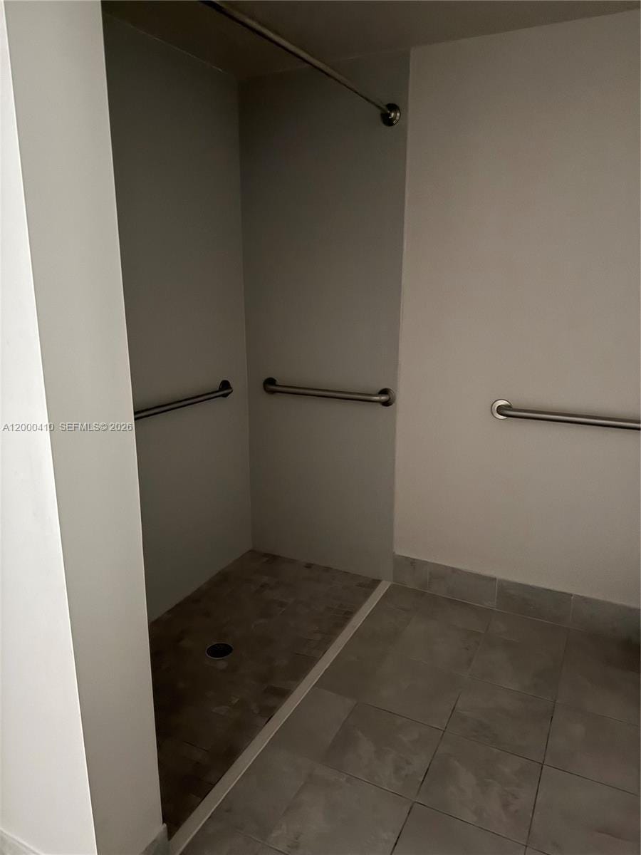 437 SW 4th Avenue 708 — photo 7
