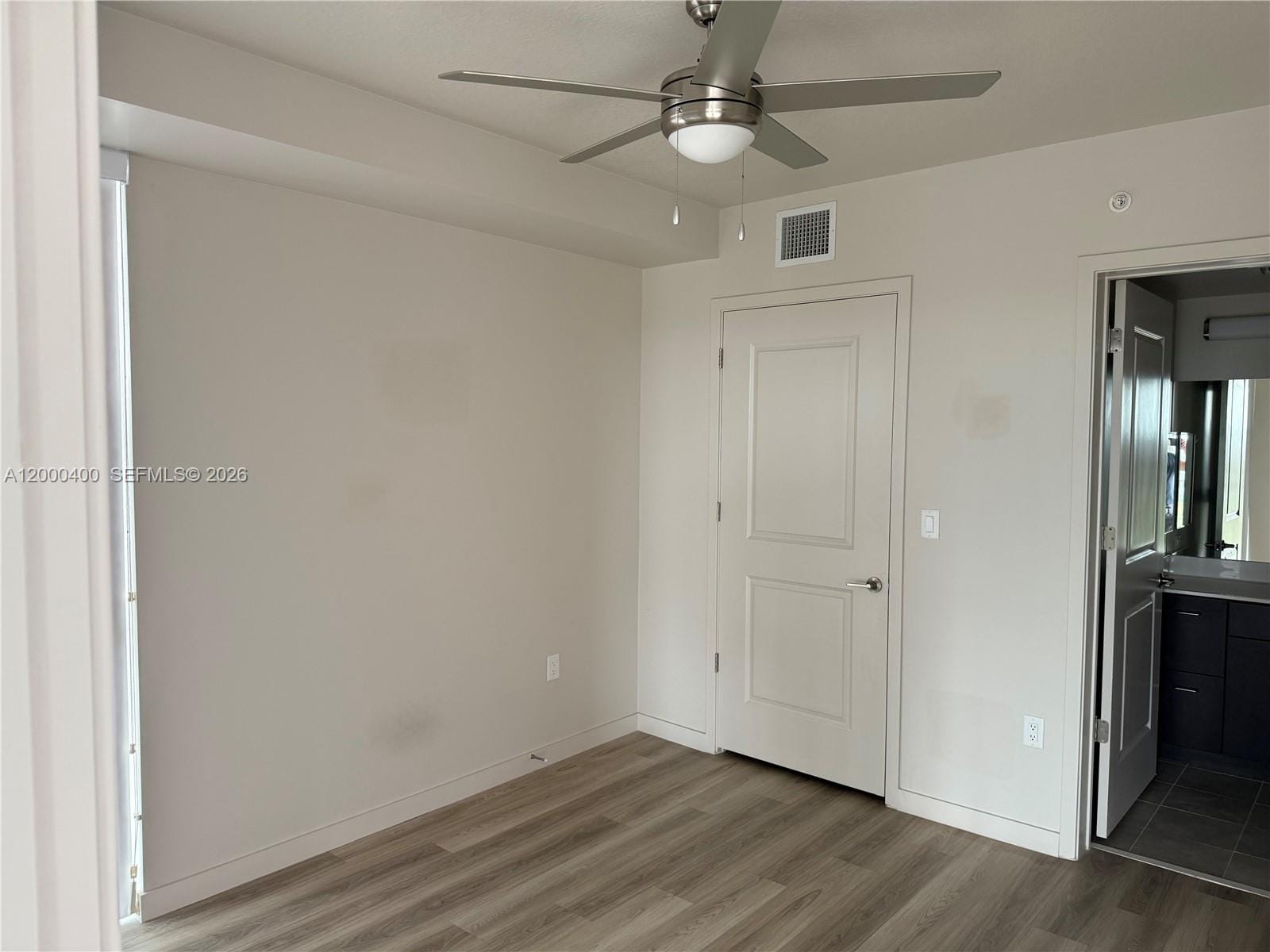 437 SW 4th Avenue 816 — photo 4