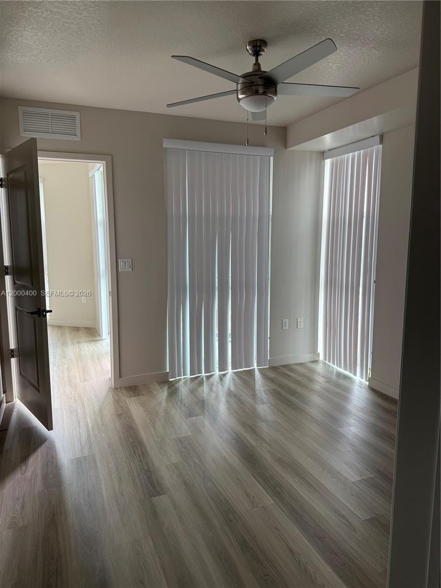 437 SW 4th Avenue 816 — photo 8