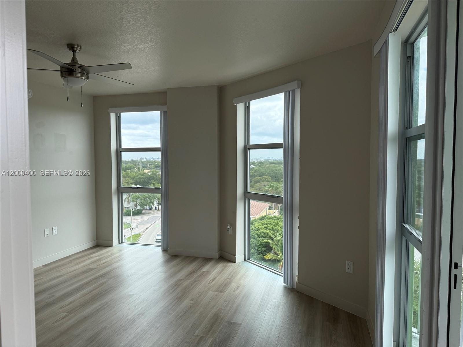 437 SW 4th Avenue 816 — photo 10