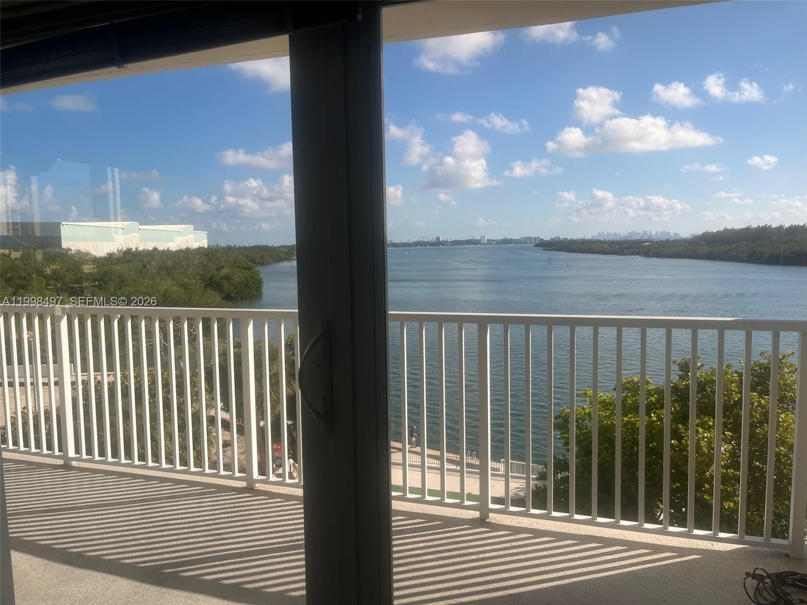300 Bayview Drive 516, Sunny Isles Beach, FL 33160 photo 3