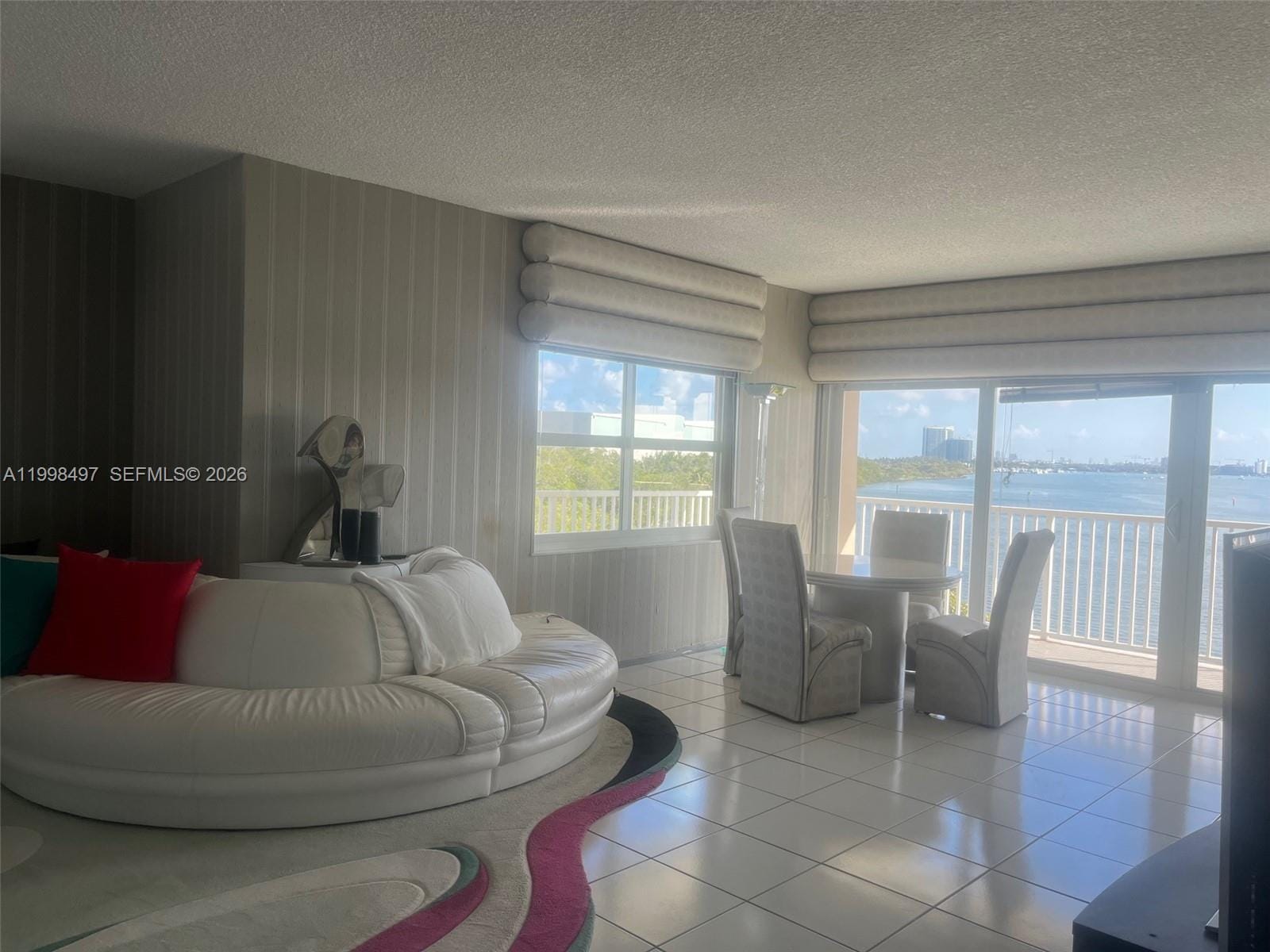 300 Bayview Drive 516, Sunny Isles Beach, FL 33160 photo 5