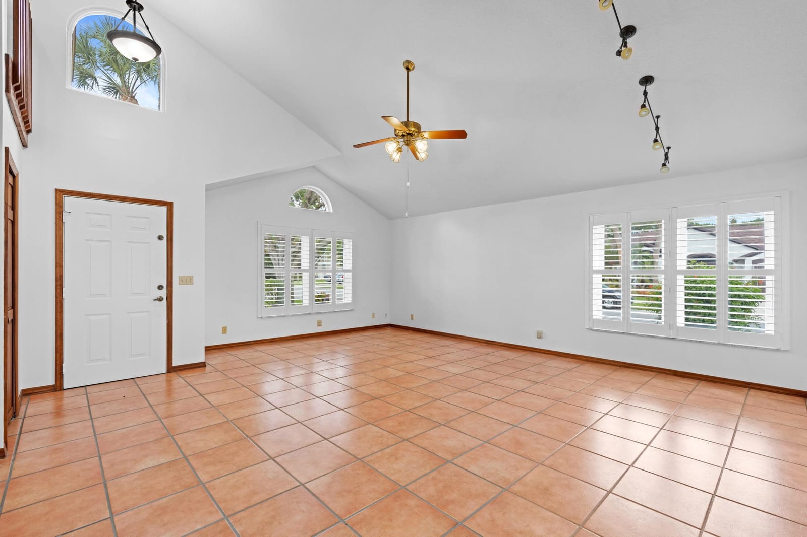 9935 Pine Dust Court, Lake Worth, FL 33467 photo 3