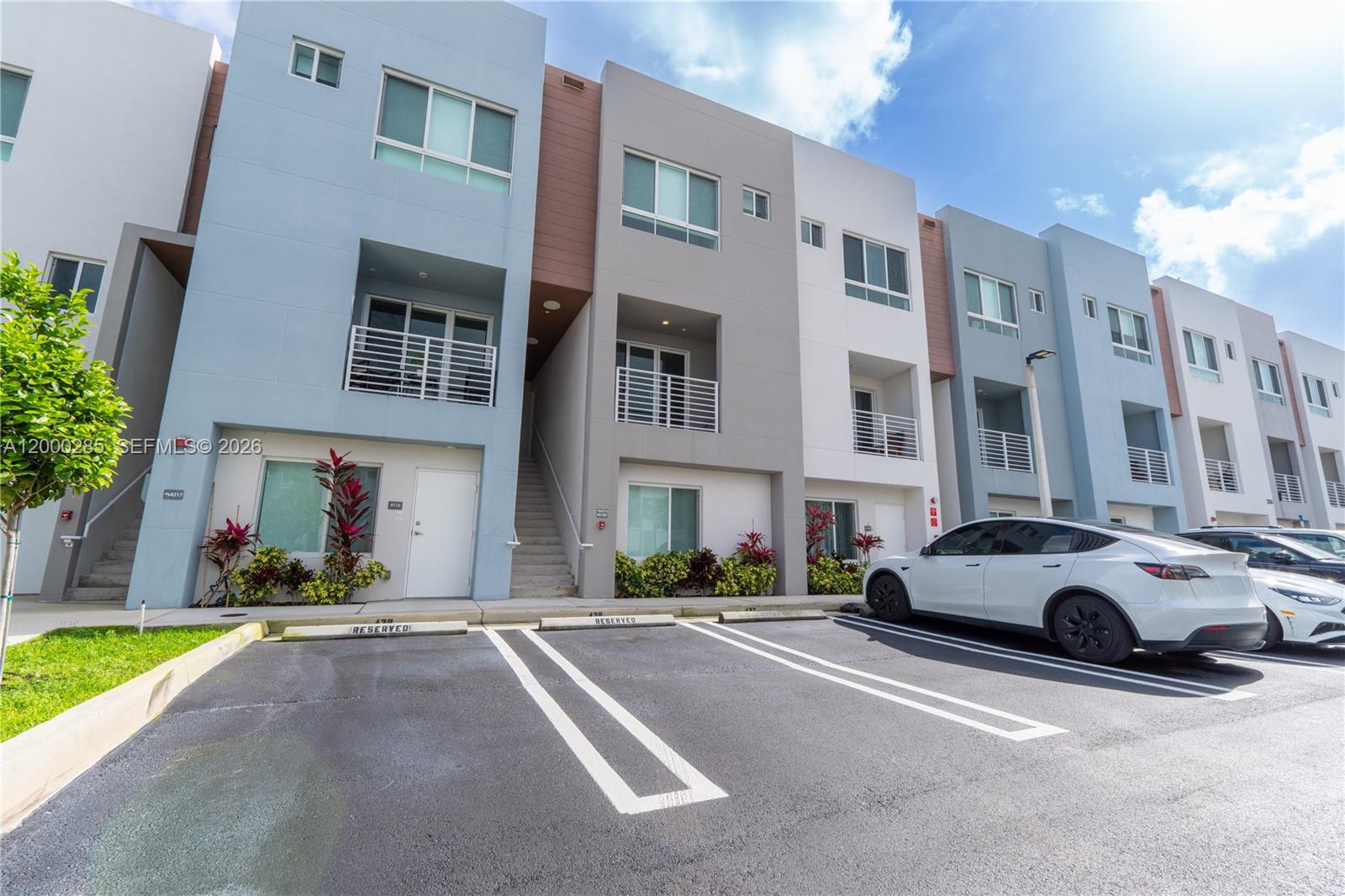 2505 NE 193rd Street 4215, Miami, FL 33180, Miami