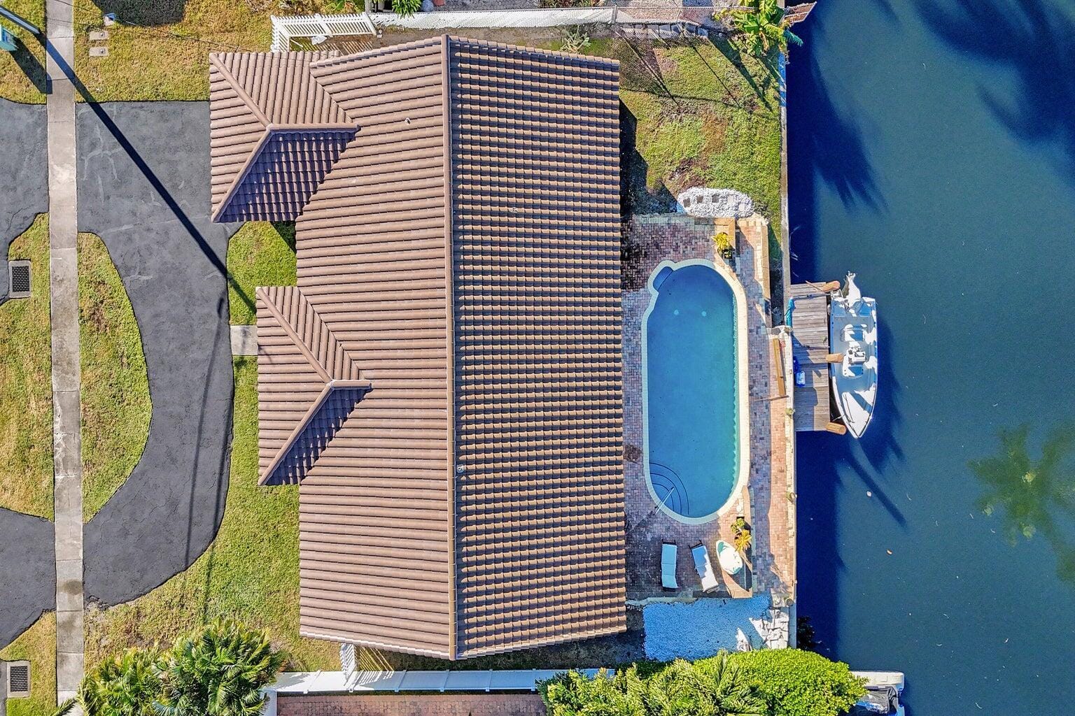 1107 SE 13th Court, Deerfield Beach, FL 33441 photo 3