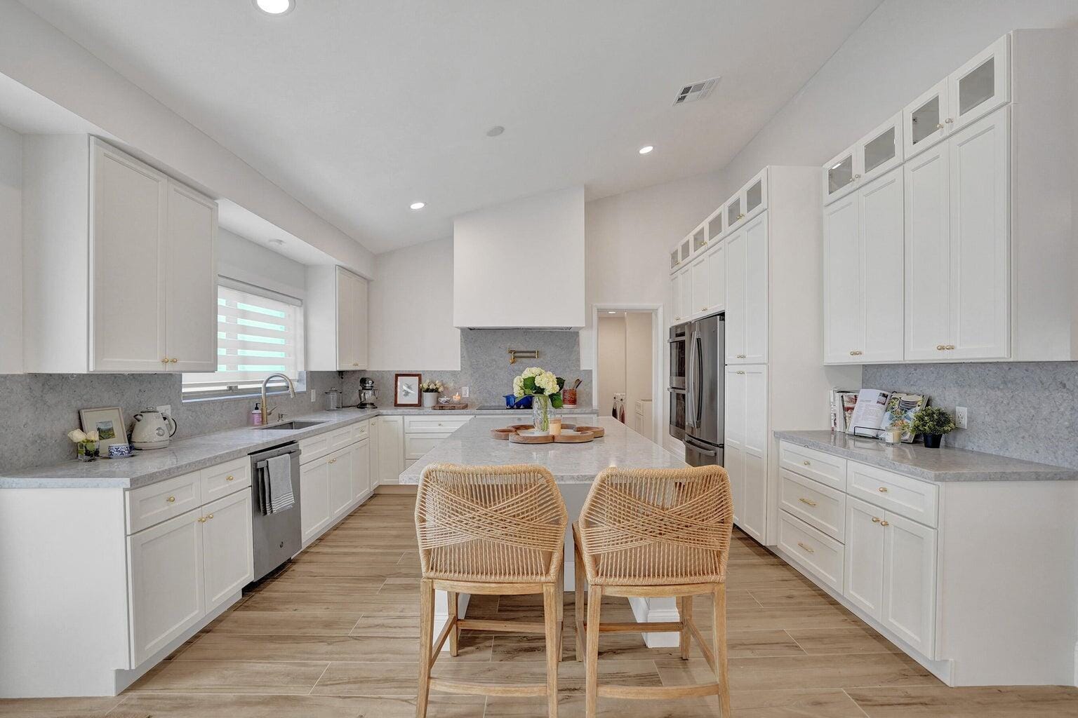 1107 SE 13th Court, Deerfield Beach, FL 33441 photo 8