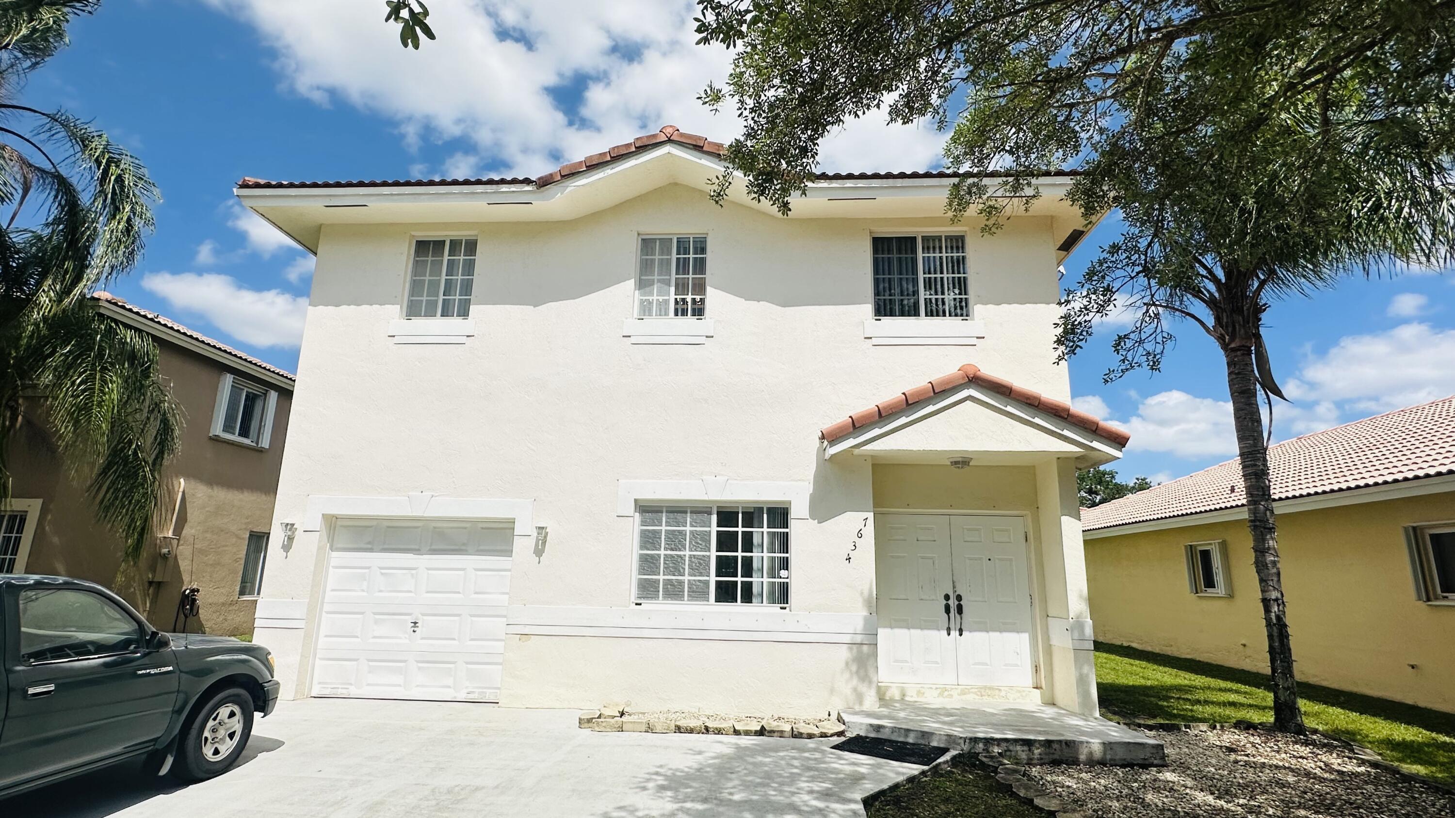 7634 NW 99th Way NW, Tamarac, FL 33321, Tamarac